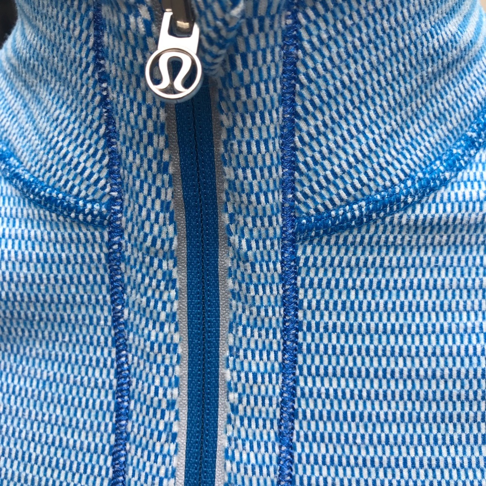 Lululemon pull over - Picture 5 of 5